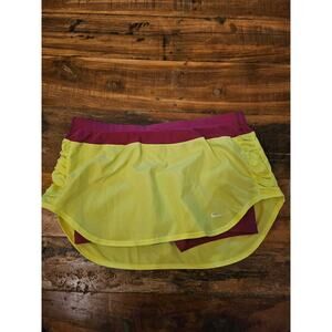 Nwt Womens Nike Skort Size Medium Neon Yellow